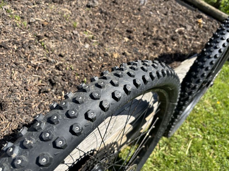 Trailové kolo Whyte T-130