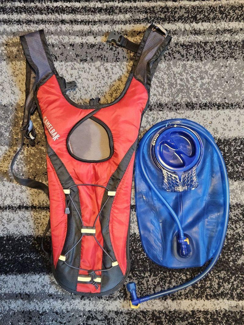 Batoh Camelbak a vak na vodu