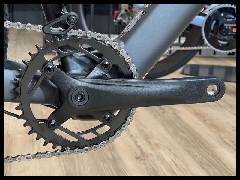 Elektrokolo GT eGrade Current Gun gravel M
