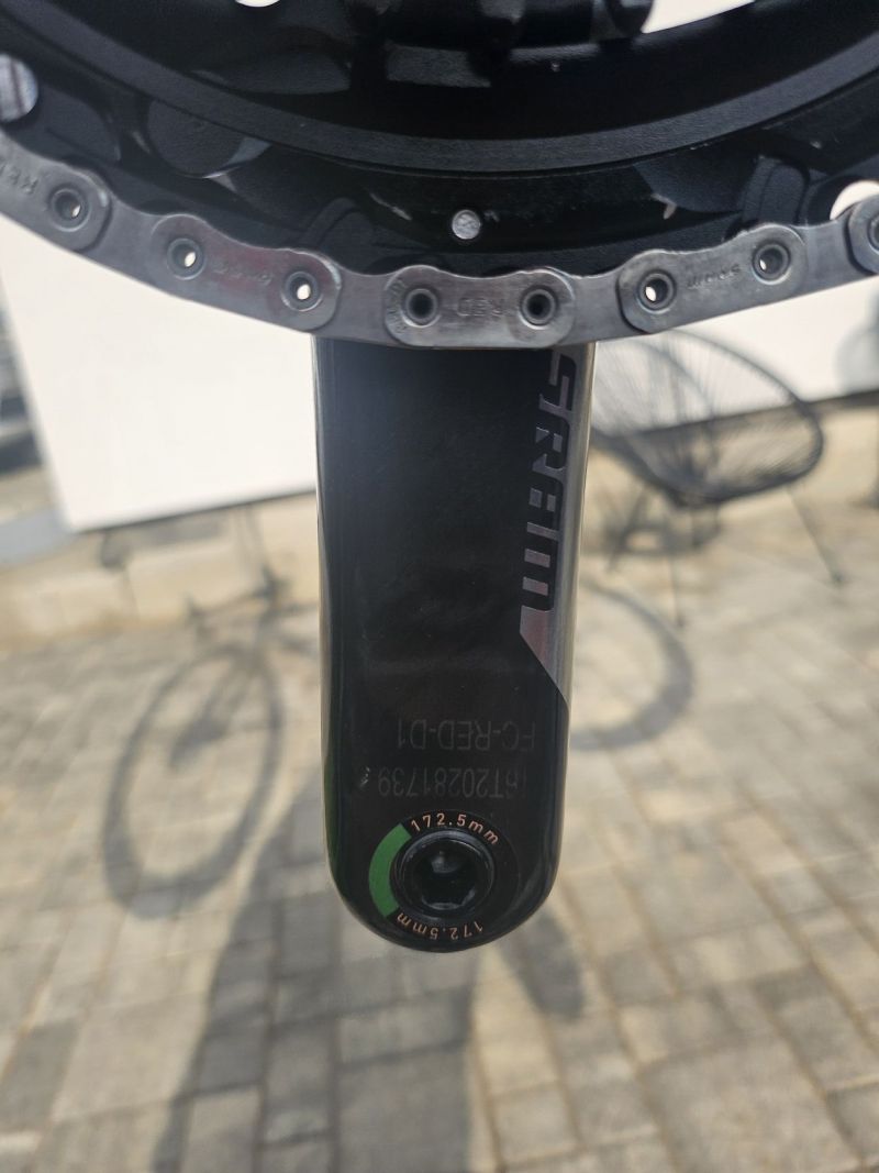 Pinarello Dogma F Sram Red AXS bicykel, sonic red