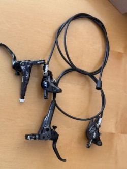 Prodám brzdy Shimano XT M8000
