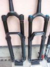 Nové vidlice Fox, Rock Shox, SR Suntour