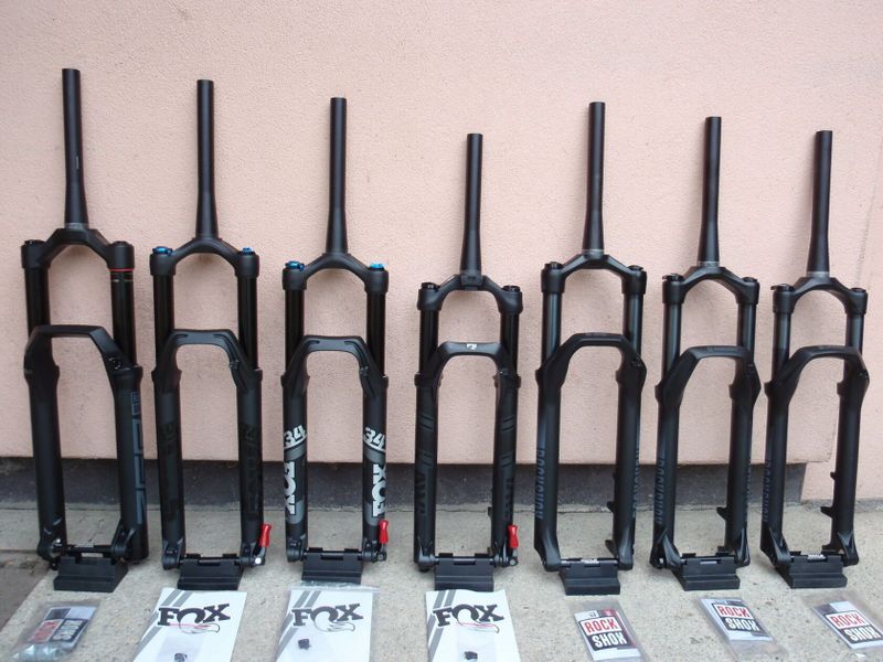 Nové vidlice Fox, Rock Shox, SR Suntour