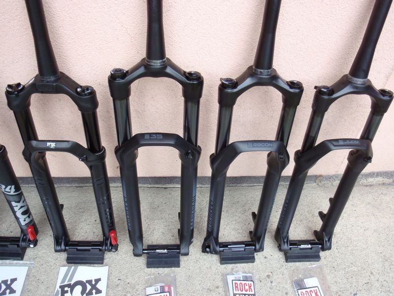 Nové vidlice Fox, Rock Shox, SR Suntour