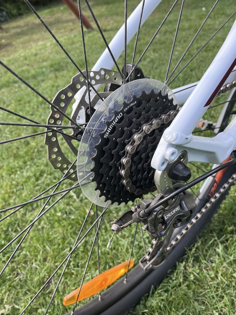 Scott Contessa Scale 740, málo najeto asi 250km, velikost S