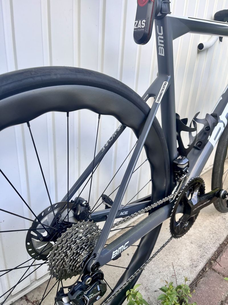 BMC Teammachine SLR01, v.56, karbonová kola EIE