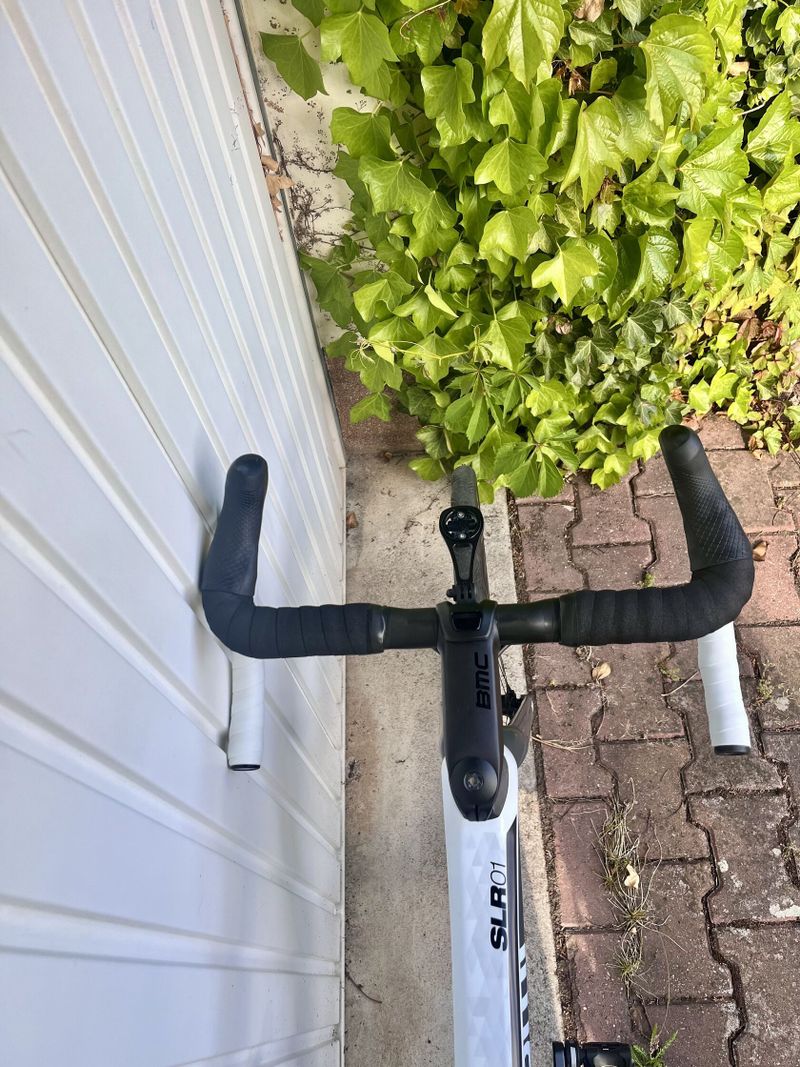 BMC Teammachine SLR01, v.56, karbonová kola EIE