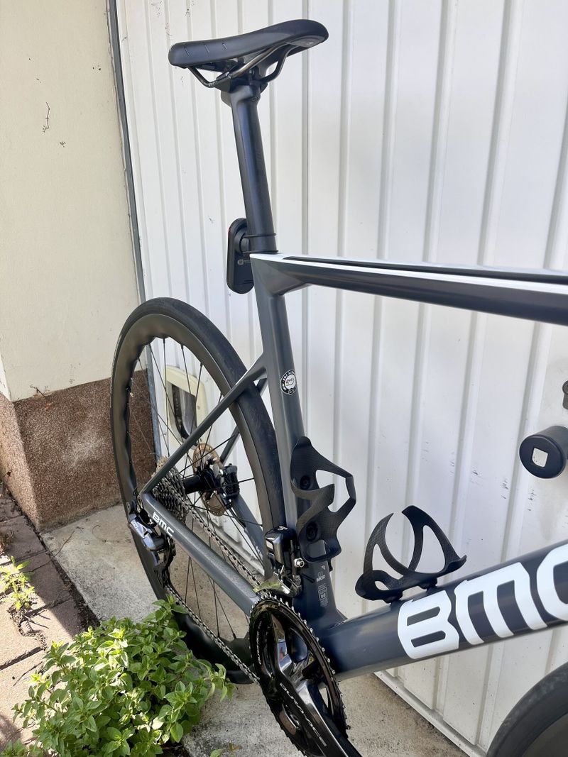 BMC Teammachine SLR01, v.56, karbonová kola EIE