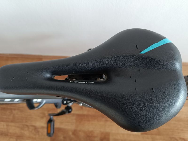 Horské kolo Specialized Myka 26, velikost XS