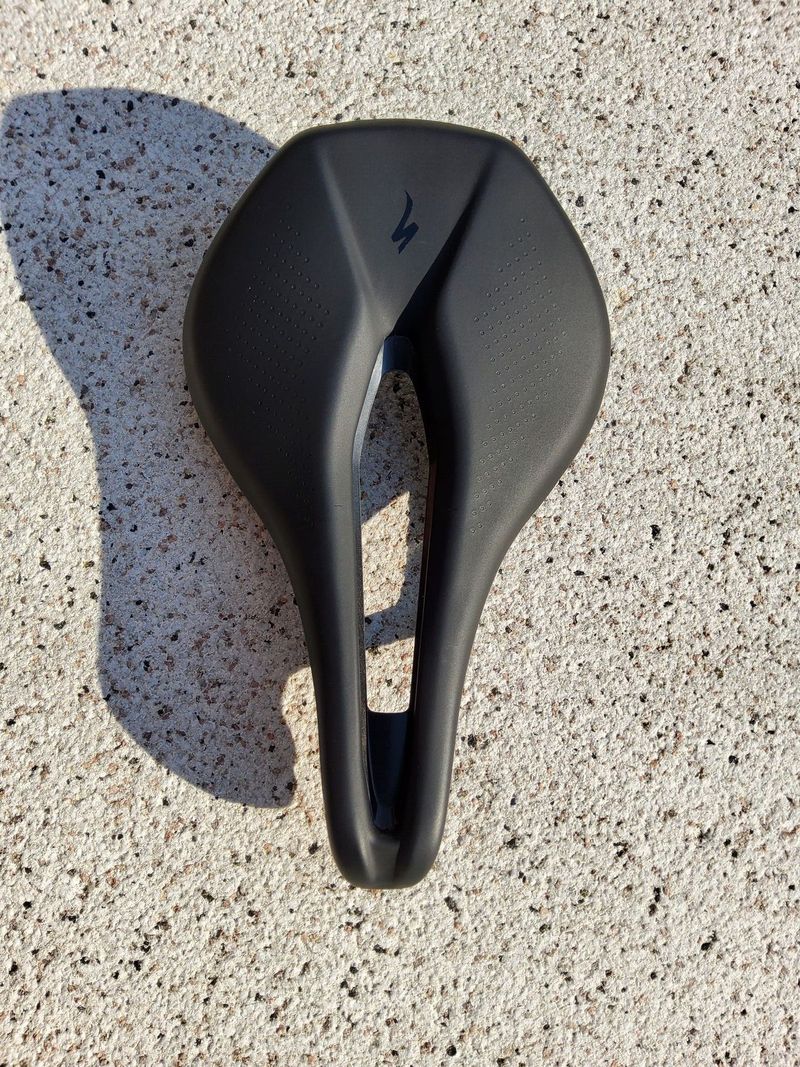 Sedlo Specialized
