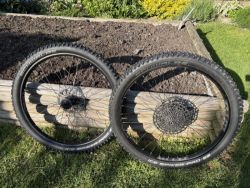 sada kol WTB 27.5 + zimní pláště icespiker schwalbe 2.6