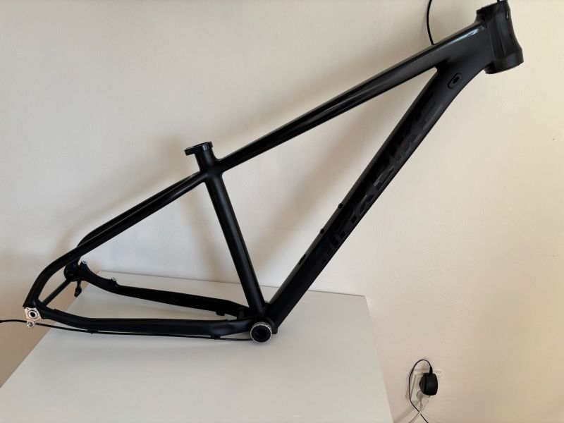 Hliníkový rám Maxbike 15,5" 