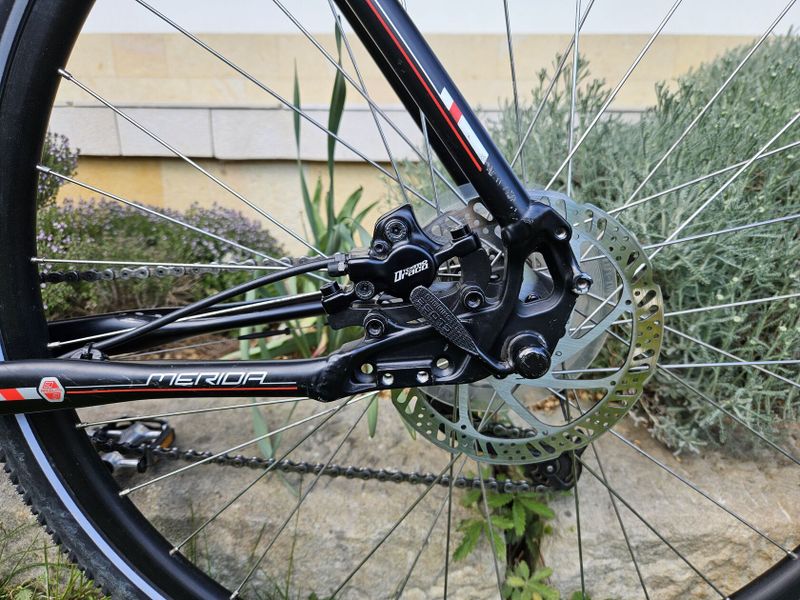 Merida Crossway TFS 300, velikost L