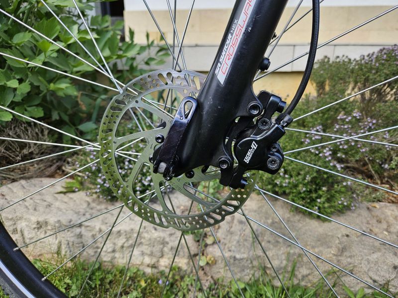 Merida Crossway TFS 300, velikost L