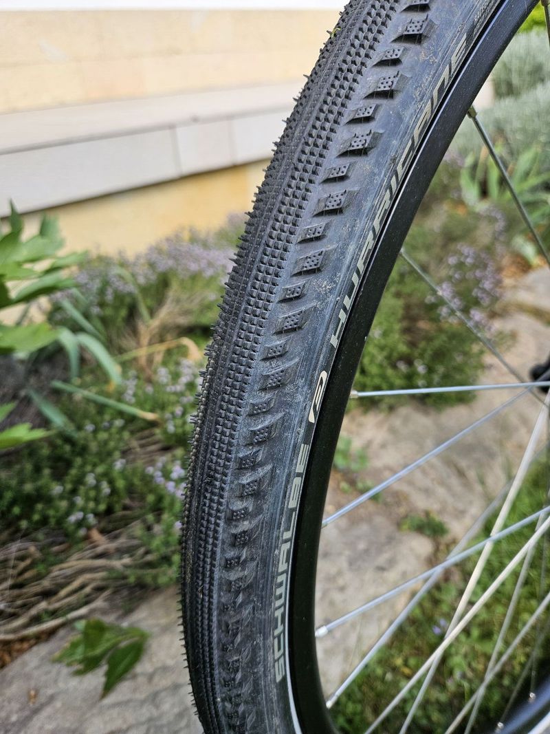 Merida Crossway TFS 300, velikost L