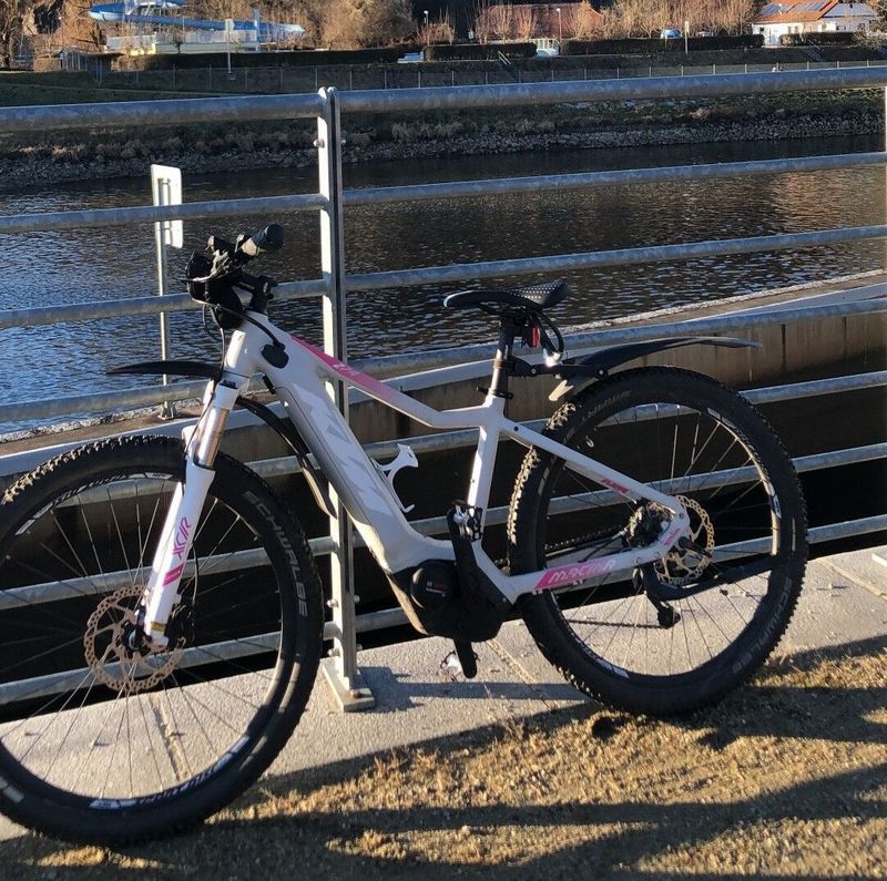 Elektrokolo KTM MACINA RACE 274 dámské 2019
