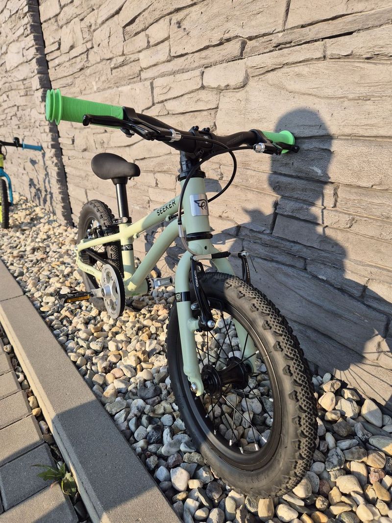 Early Rider Seeker 14"