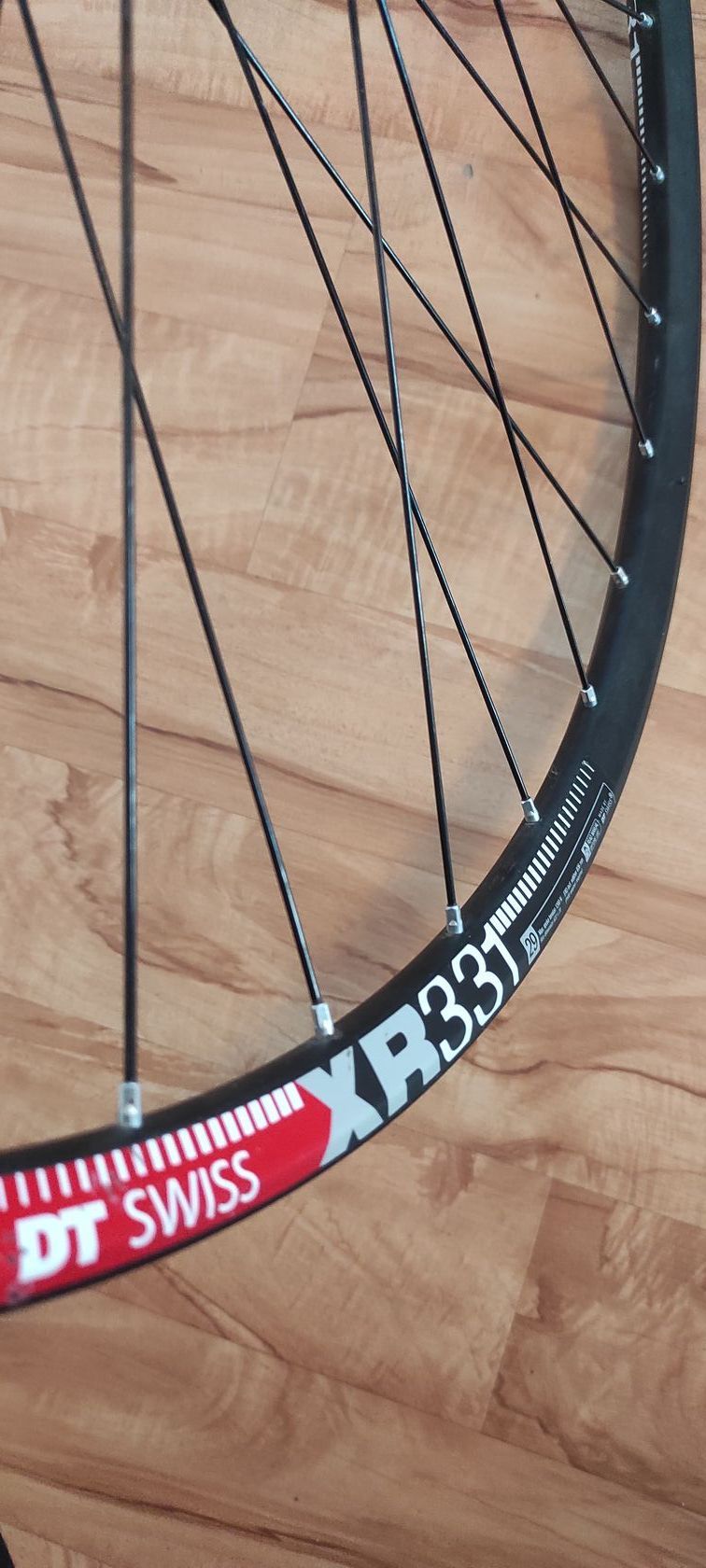 Přední kolo DT Swiss XR331