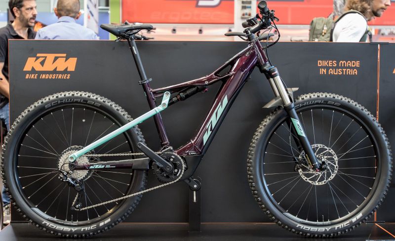 KTM MACINA LYCAN 272 GLORIOUS celoodpružené Bosch GEN 4 625 Wh