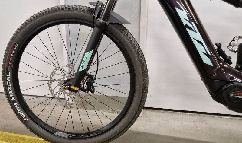 KTM MACINA LYCAN 272 GLORIOUS celoodpružené Bosch GEN 4 625 Wh
