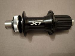 Shimano XT zadní náboj FH-M8000 - NOVÝ