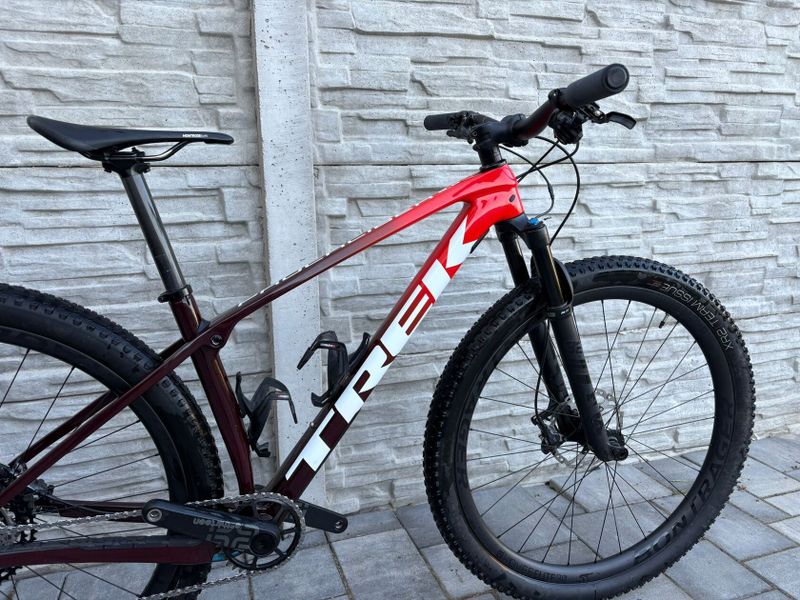 Trek procaliber 9.8. - karbonová kola 