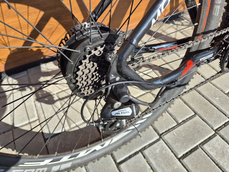Horské elektrokolo Mount 4.1 21" - v ZÁRUCE 