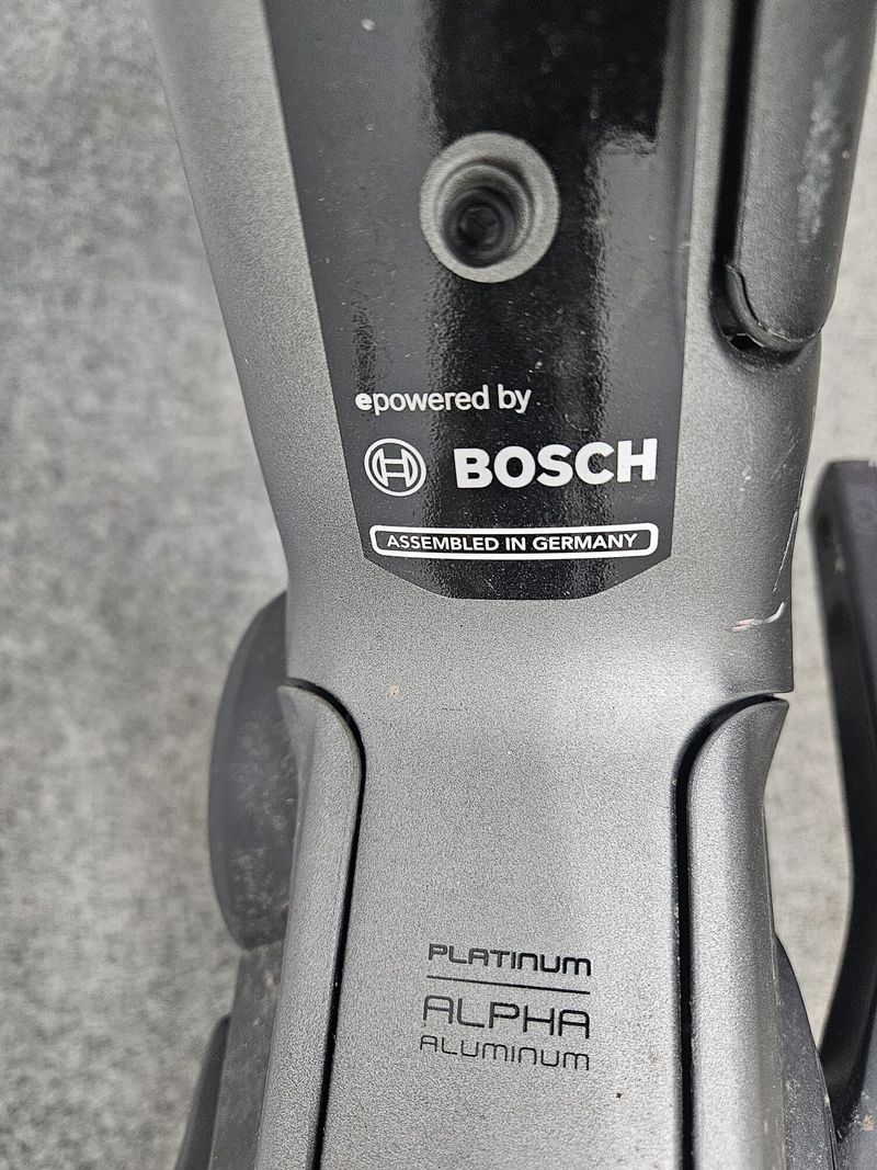 Celoodpružené elektrokolo Trek, Bosch motor