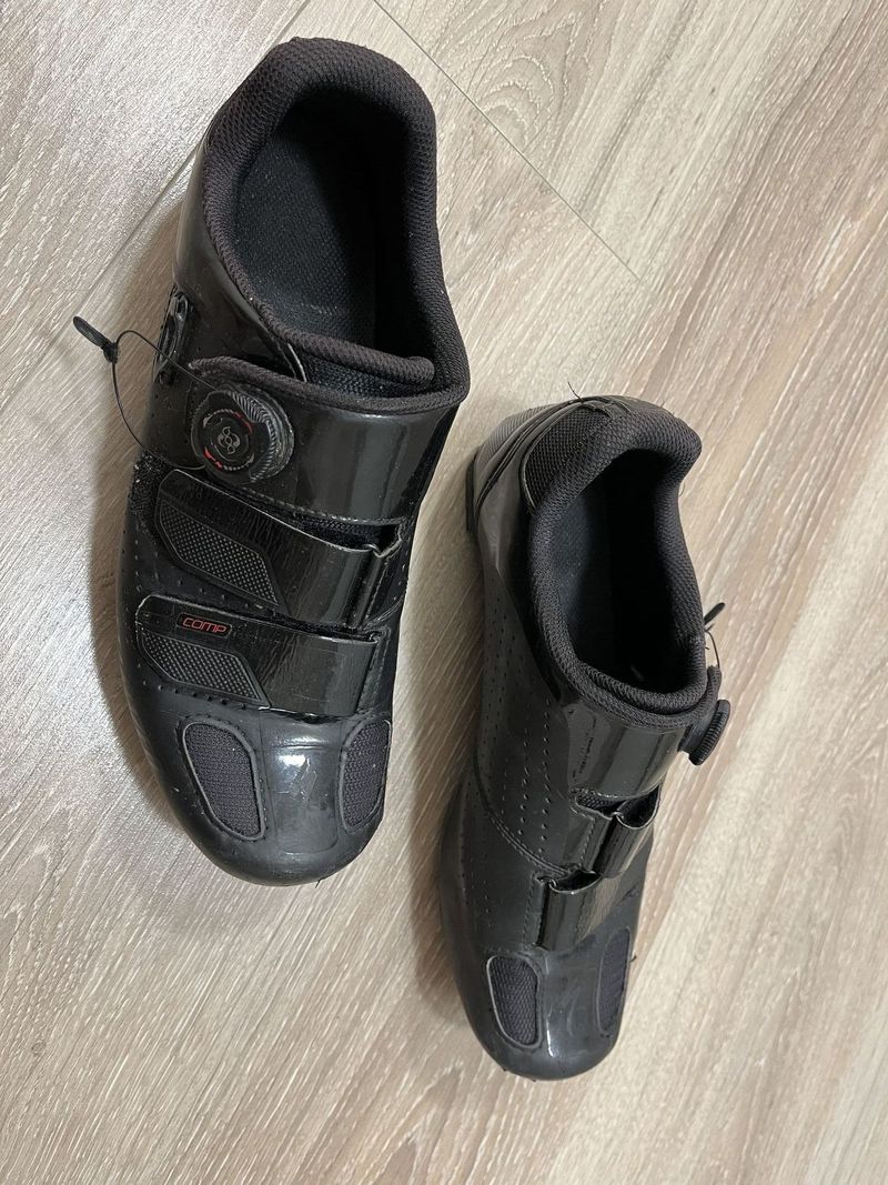 Silniční tretry Specialized 43.5
