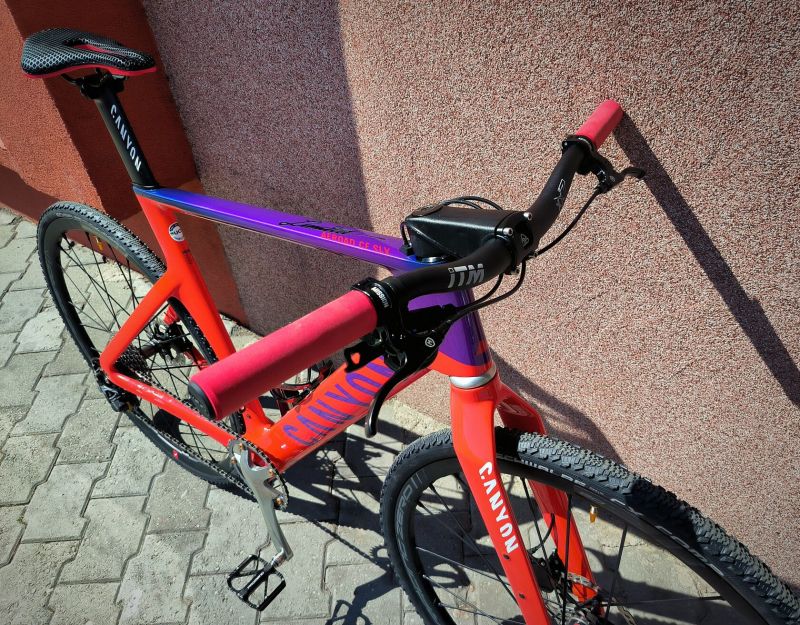 Cyklokros Canyon Aeroad CF SLX 8 
