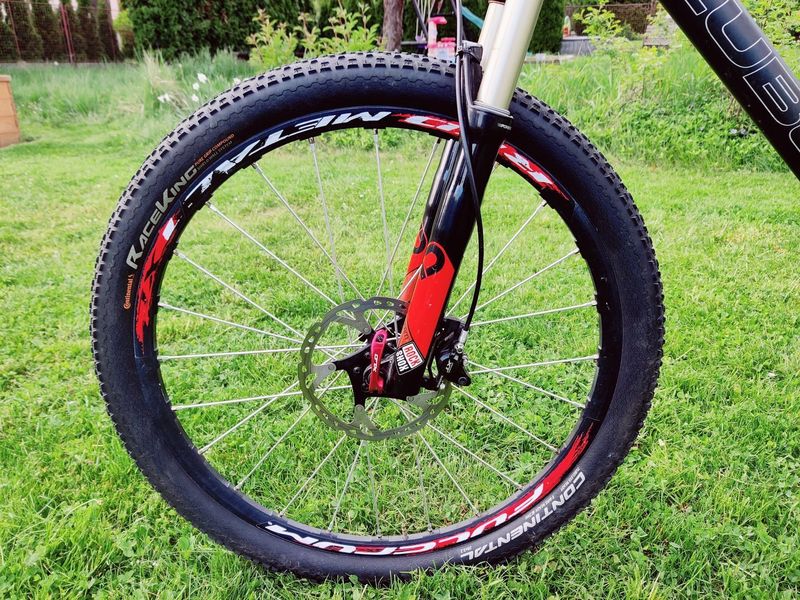 Cube AMS100