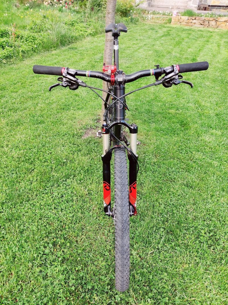 Cube AMS100