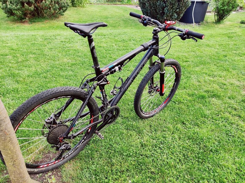 Cube AMS100