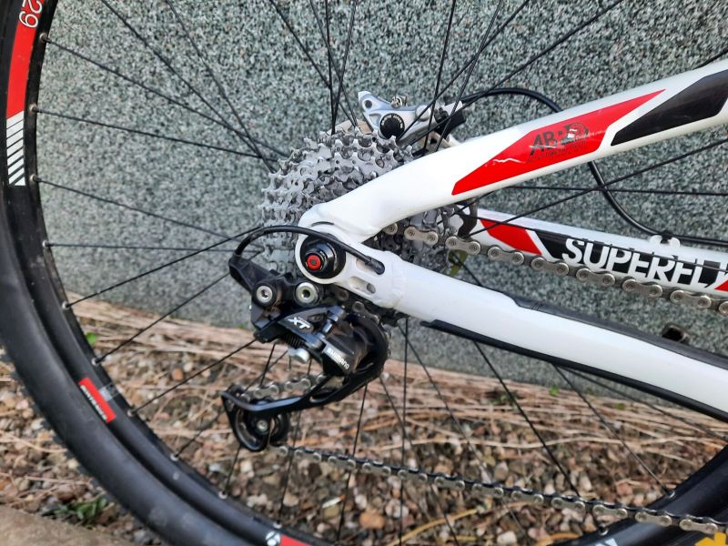 TREK Superfly 100Al elite