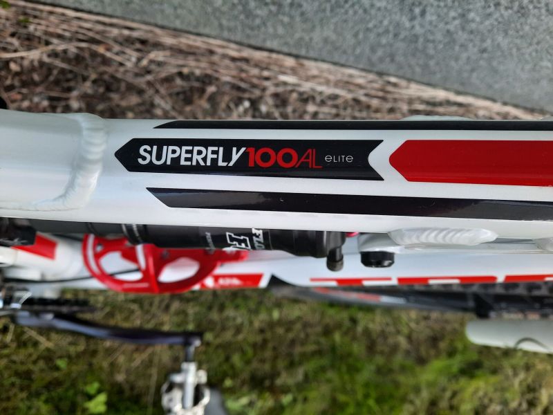 TREK Superfly 100Al elite