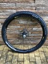MAVIC CROSSMAX ELITE 29´ ZADNÍ včetně pneu a kotouče