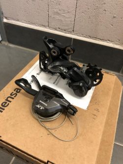 Přehazovčka a řazení Shimano M8000