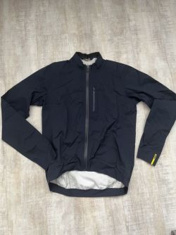 bunda MAVIC Essential H2O