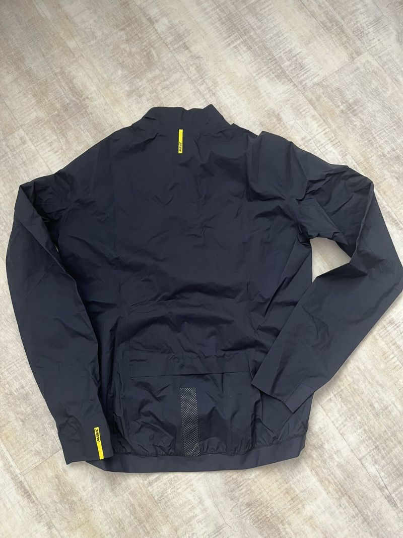 bunda MAVIC Essential H2O