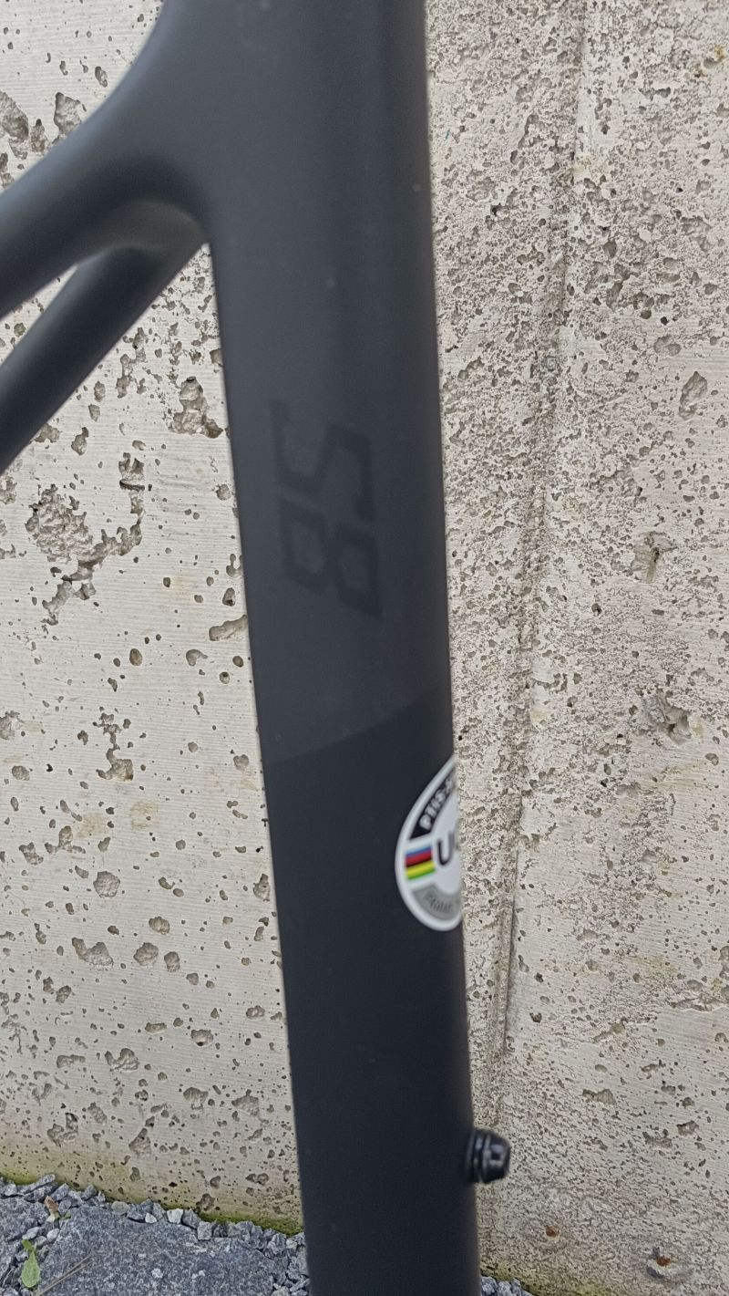 silniční celokarbonový rámová sada na diskové brzdy Polygon Stratos S8 Disc vel.50cm