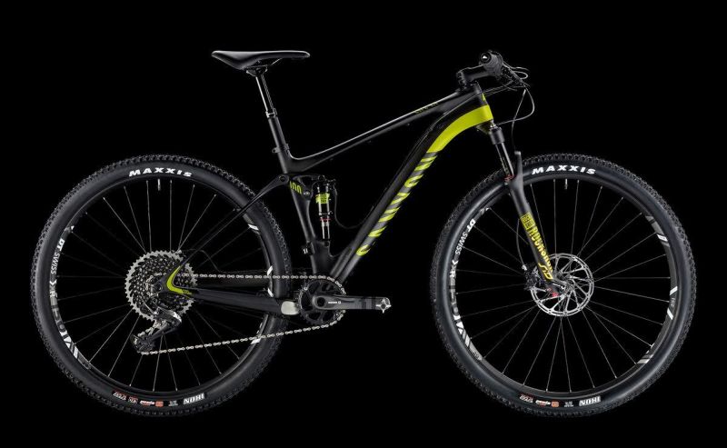 Canyon Lux CF 8.0 Pro Race