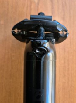 Sedlovka Bontrager 31,6x400 mm