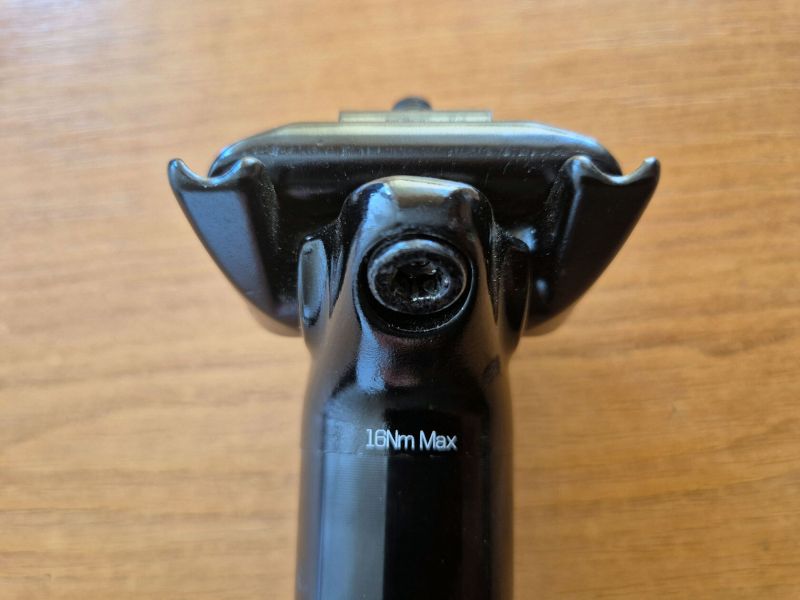 Sedlovka Bontrager 31,6x400 mm