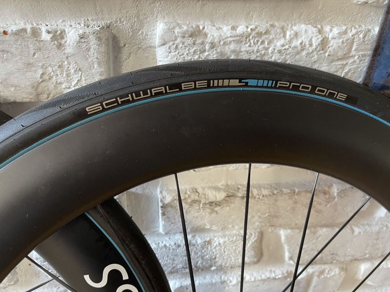 Nová zapletená kola DT SWISS ARC 1100 Dicut 62 DB