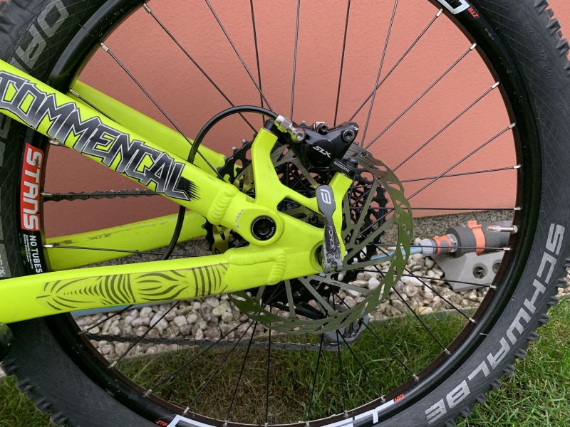 Dětské endurové kolo 24, Commencal supreme perfektní stav