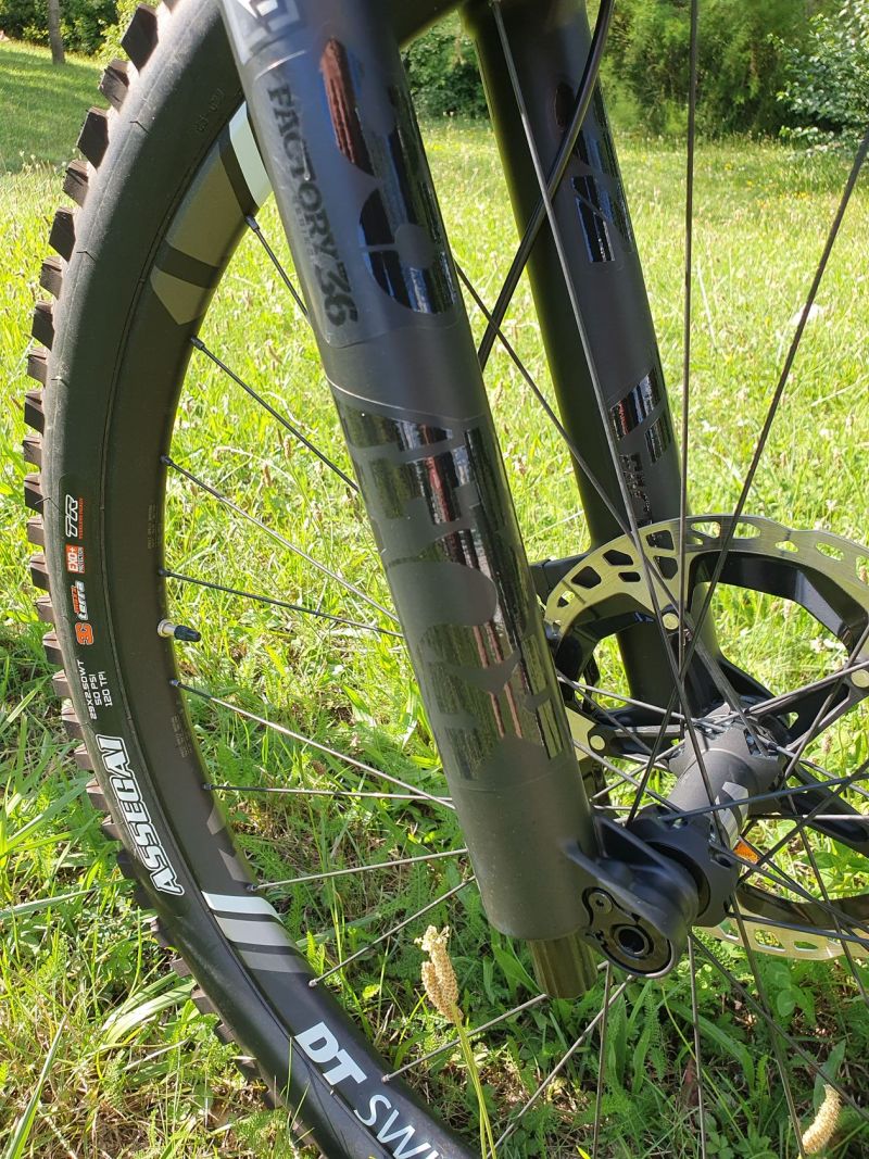 Elektrokolo Merida eONE-SIXTY 9000, M, mullet, karbon