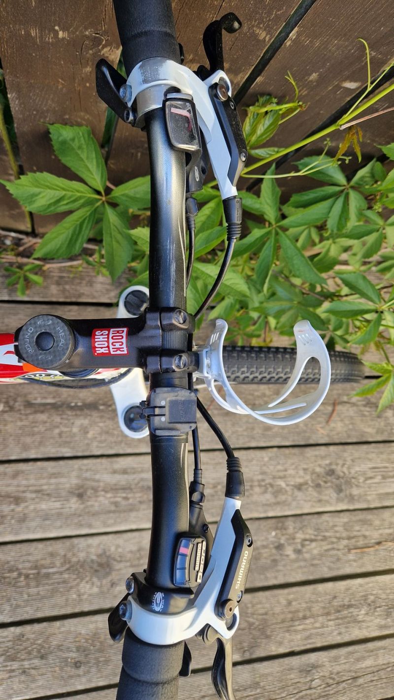 Specialized Hardrock 26 (vel.rámu M)