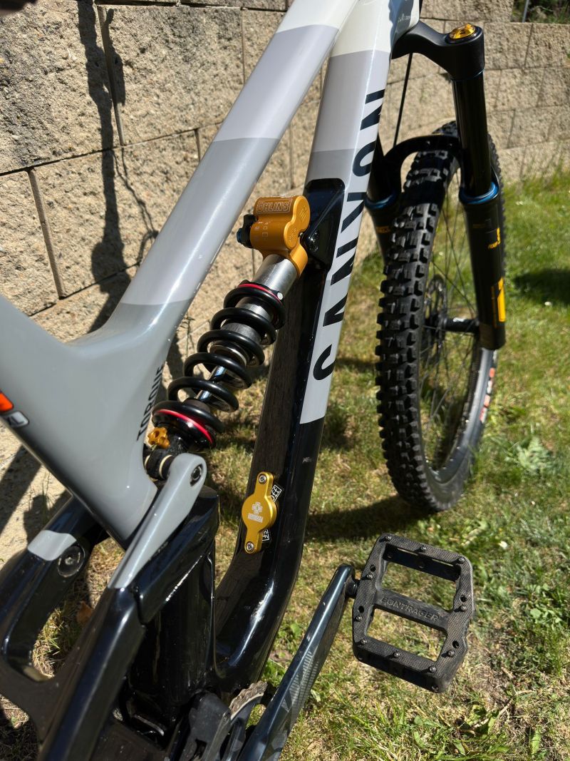 Canyon Torque Mullet CF Fabio Wibmer LTD (Shockwaves) 