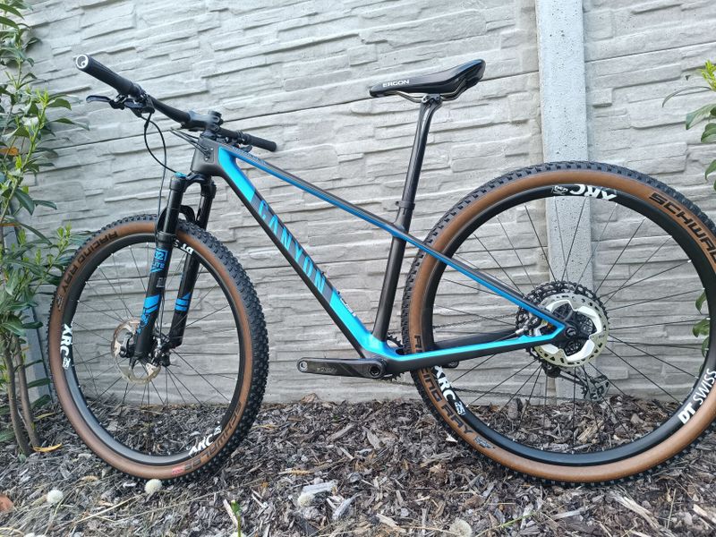 Canyon Exceed (Váha 8.9kg- váženo) 