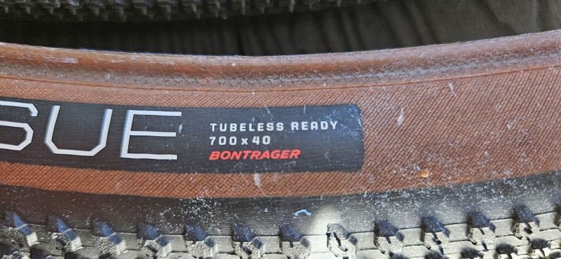 Gravel pláště Bontrager
